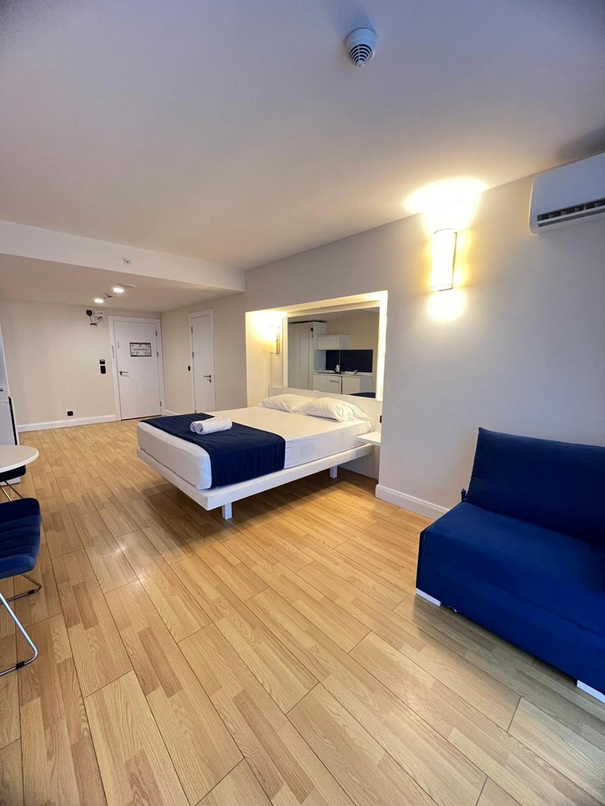 Orbi City Hotel Batoemi Buitenkant foto