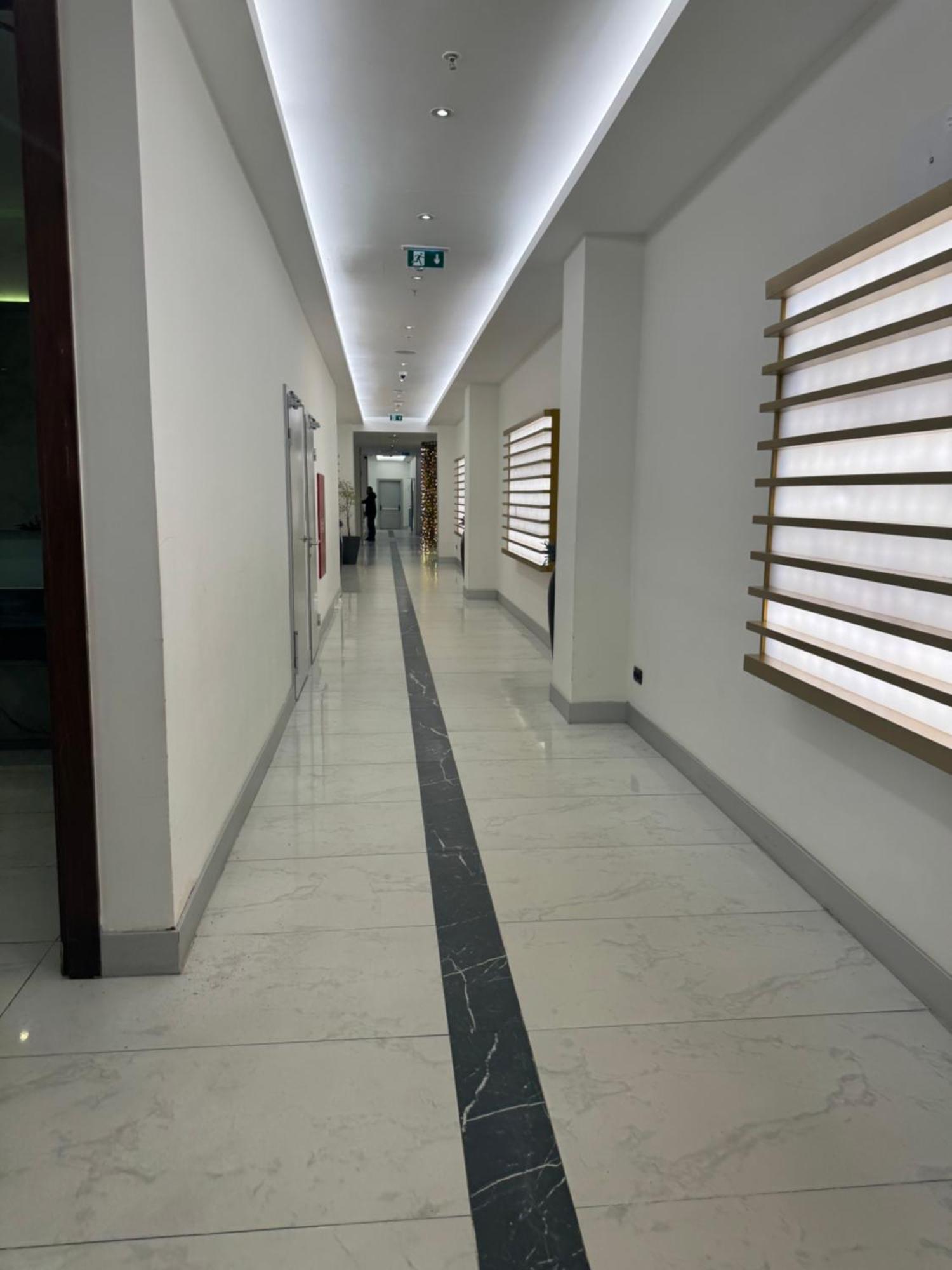 Orbi City Hotel Batoemi Buitenkant foto