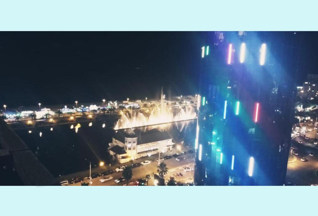 Orbi City Hotel Batoemi Buitenkant foto