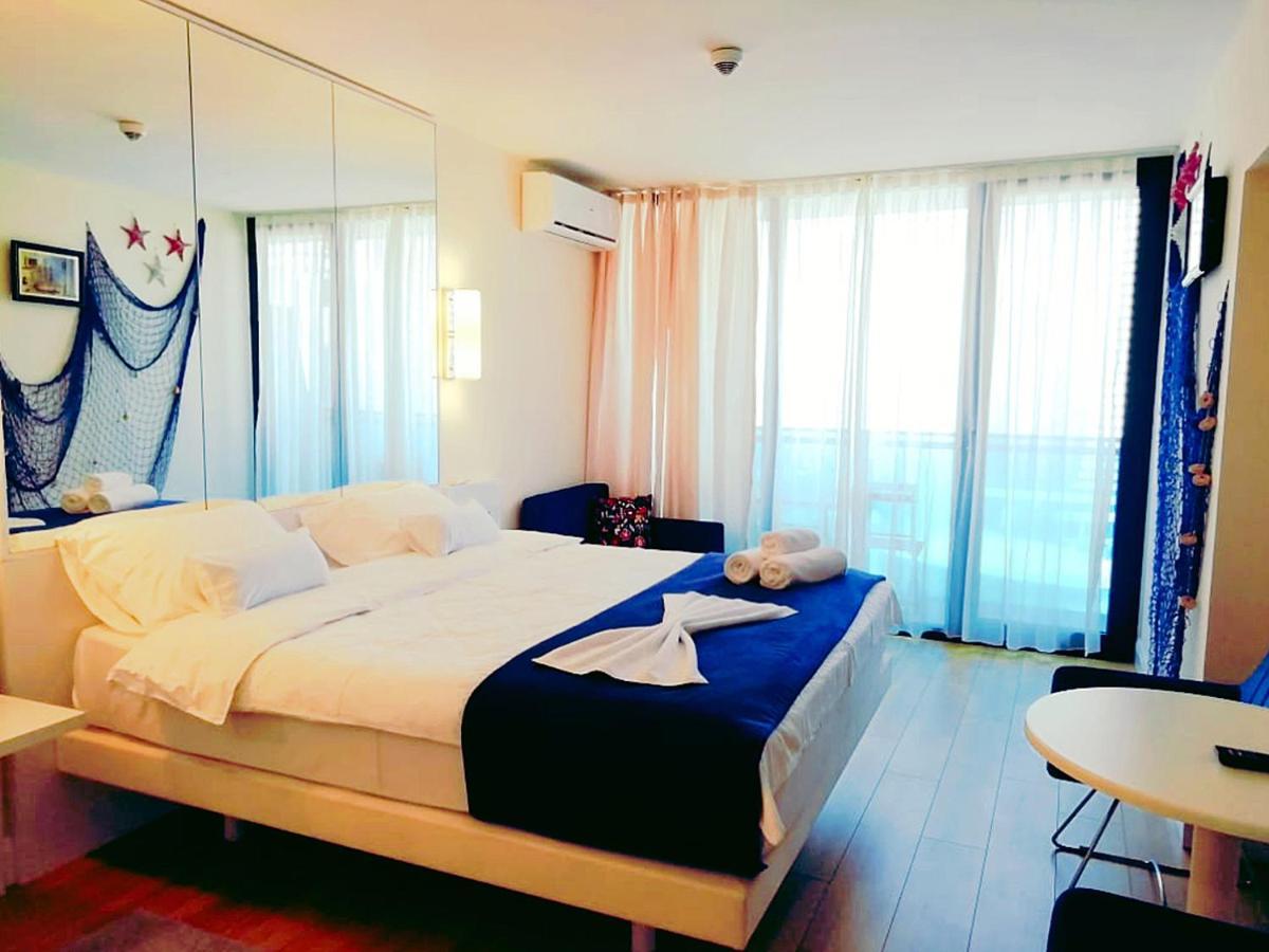 Orbi City Hotel Batoemi Buitenkant foto